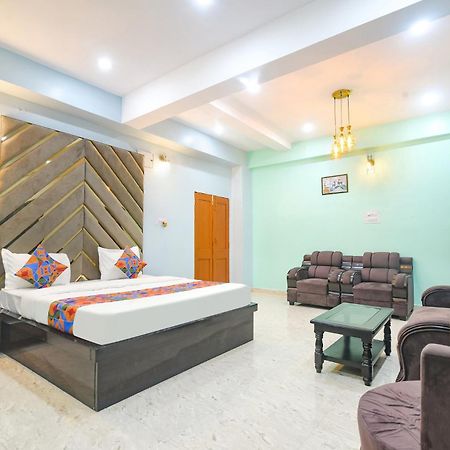 Fabexpress Mu Club Hotel Patna  Exterior photo