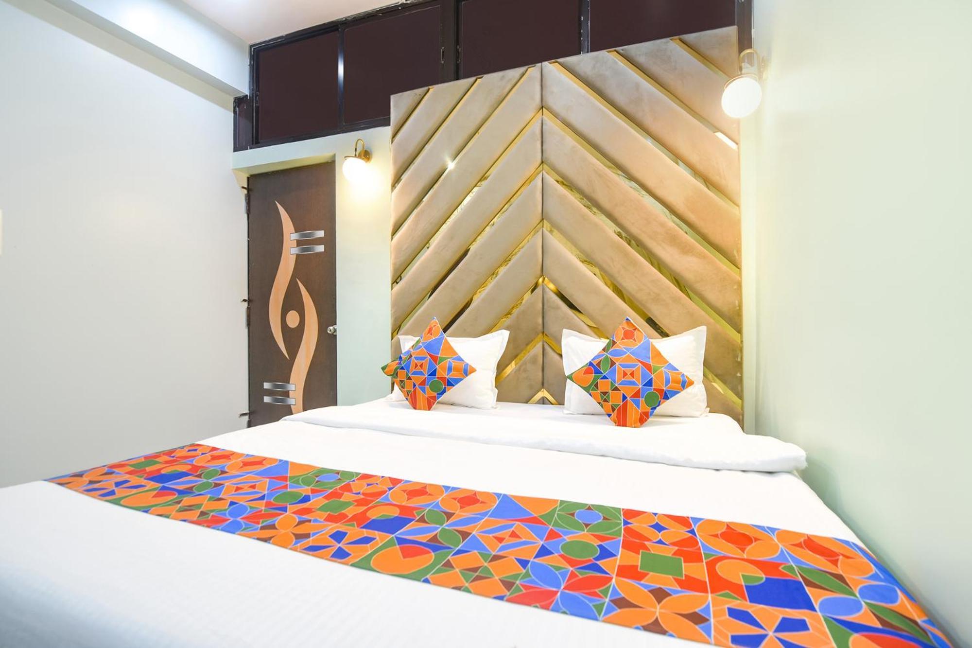 Fabexpress Mu Club Hotel Patna  Exterior photo