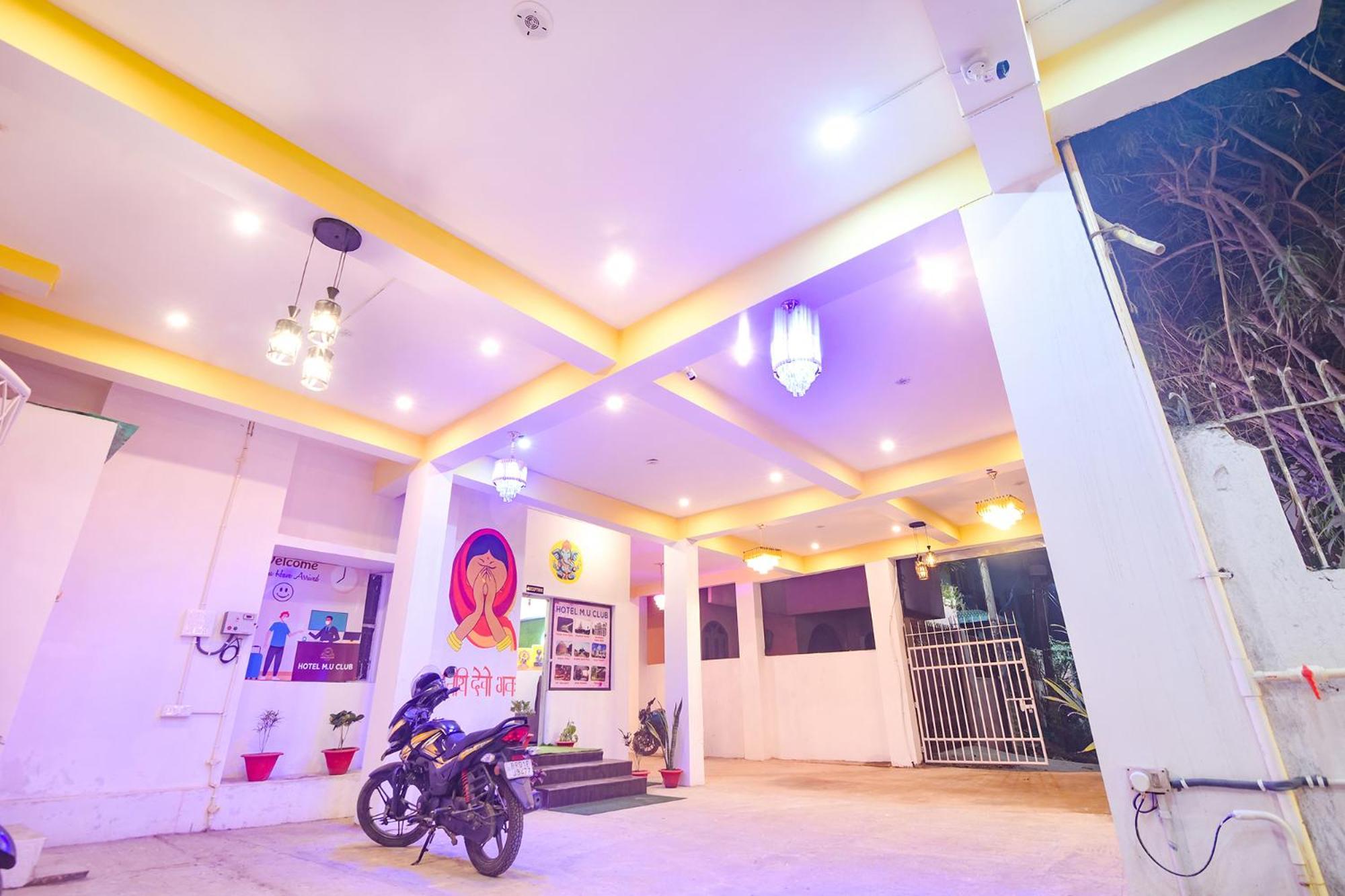 Fabexpress Mu Club Hotel Patna  Exterior photo